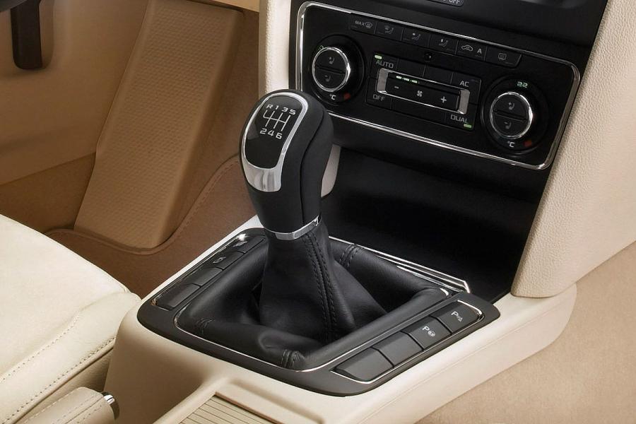  Skoda Superb 2008 года  (фото 58 из 131)